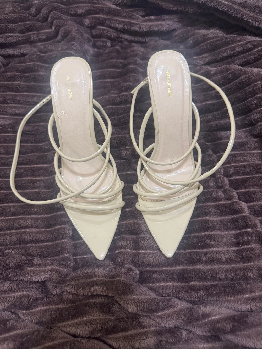 Strappy Pointed-Toe Women’s Heeled Sandals in Cream